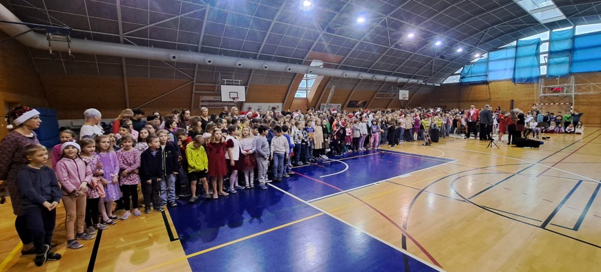 Zpívá celá škola 2025